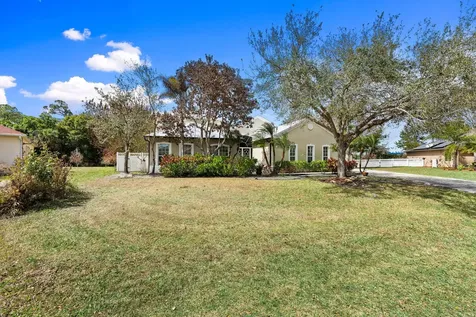 2704 Serenity Circle N Fort Pierce FL 34981