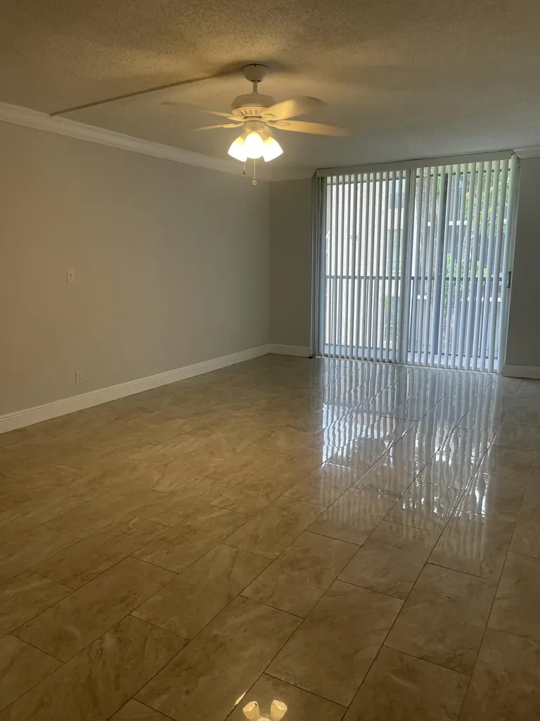 7173 Orange Drive Davie FL 33314