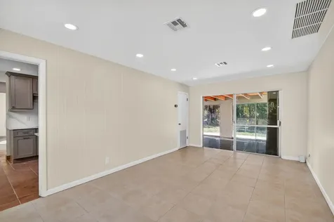 371 W 34th Street Riviera Beach FL 33404