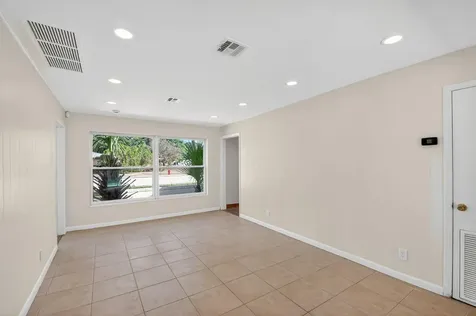 371 W 34th Street Riviera Beach FL 33404