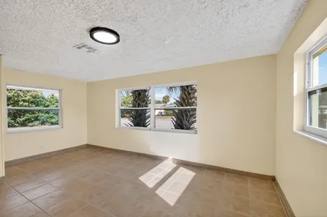371 W 34th Street Riviera Beach FL 33404