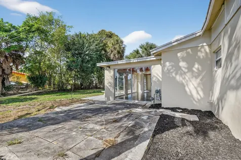 371 W 34th Street Riviera Beach FL 33404