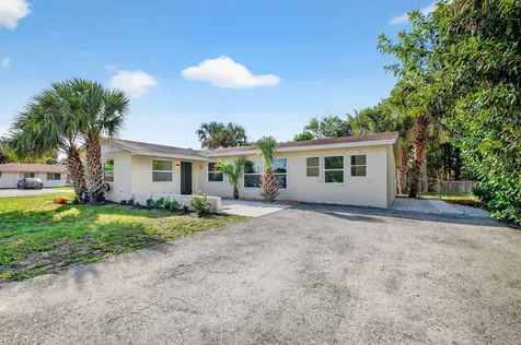 371 W 34th Street Riviera Beach FL 33404