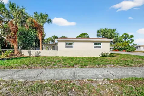 371 W 34th Street Riviera Beach FL 33404