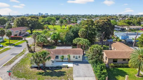 371 W 34th Street Riviera Beach FL 33404