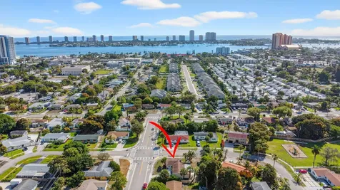 371 W 34th Street Riviera Beach FL 33404