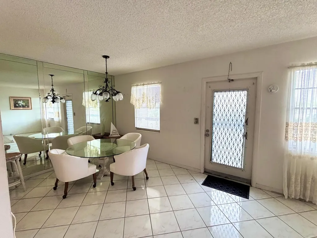 4015 Oakridge A Deerfield Beach FL 33442