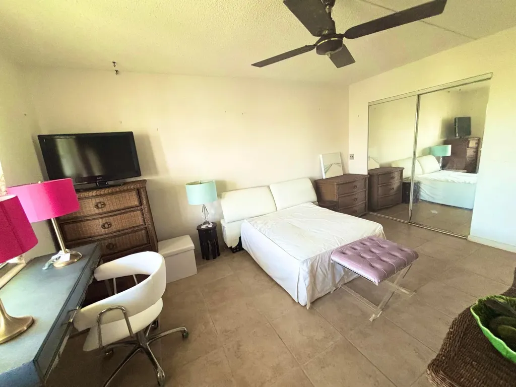 4015 Oakridge A Deerfield Beach FL 33442