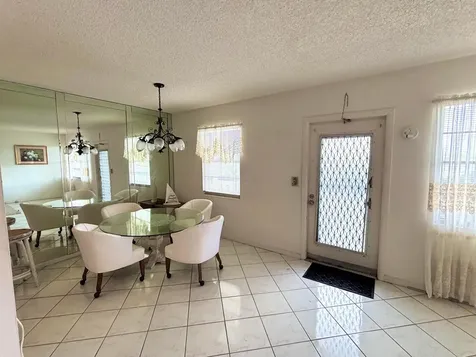 4015 Oakridge A Deerfield Beach FL 33442