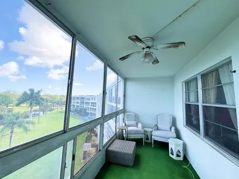 4015 Oakridge A Deerfield Beach FL 33442