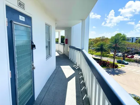 4015 Oakridge A Deerfield Beach FL 33442