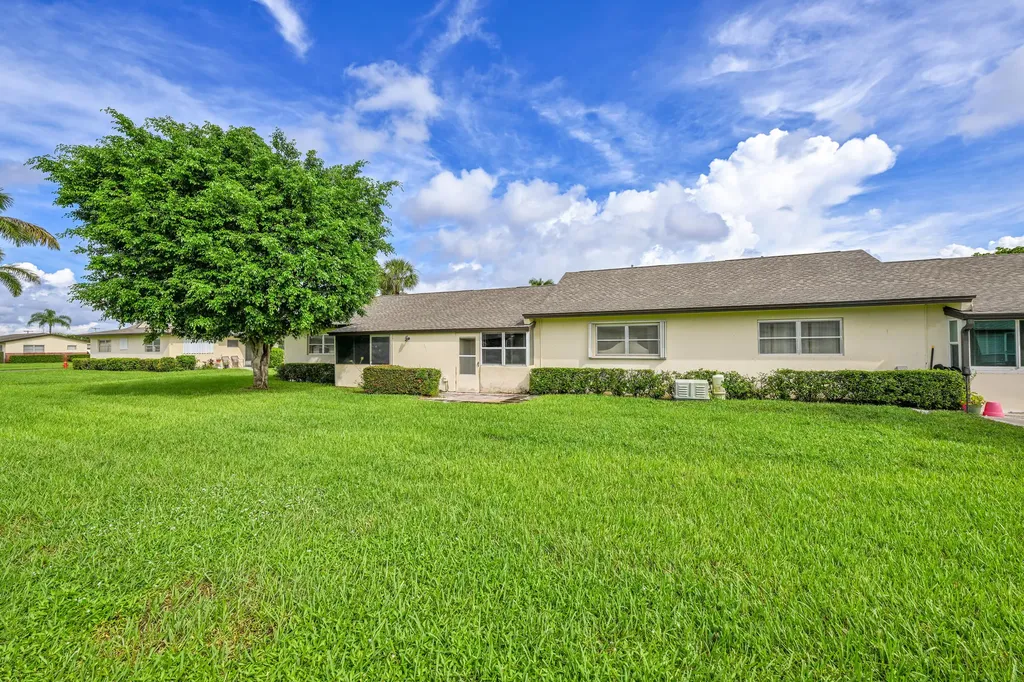 4796 Cresthaven Boulevard West Palm Beach FL 33415