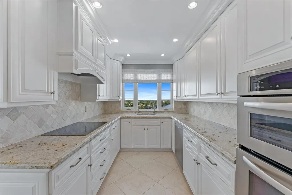 50 East Road Delray Beach FL 33483