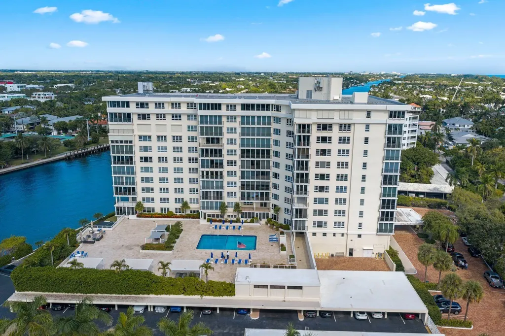 50 East Road Delray Beach FL 33483