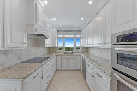 50 East Road Delray Beach FL 33483