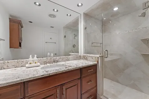 50 East Road Delray Beach FL 33483