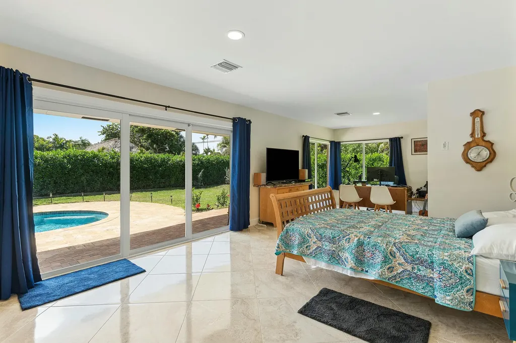 1650 NE 3rd Avenue Delray Beach FL 33444