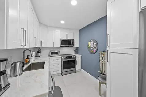10137 S 40th Way Boynton Beach FL 33436