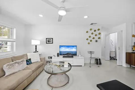 10137 S 40th Way Boynton Beach FL 33436