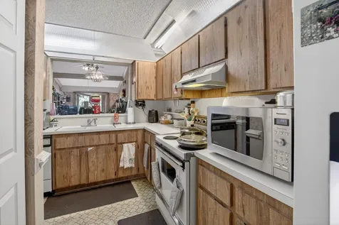 8957 NW 44th Court Sunrise FL 33351