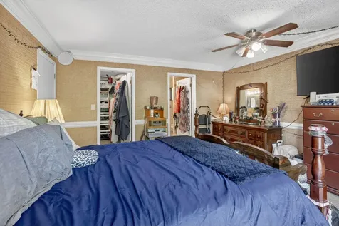8957 NW 44th Court Sunrise FL 33351