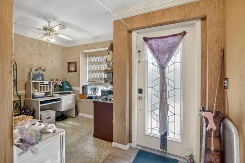 8957 NW 44th Court Sunrise FL 33351