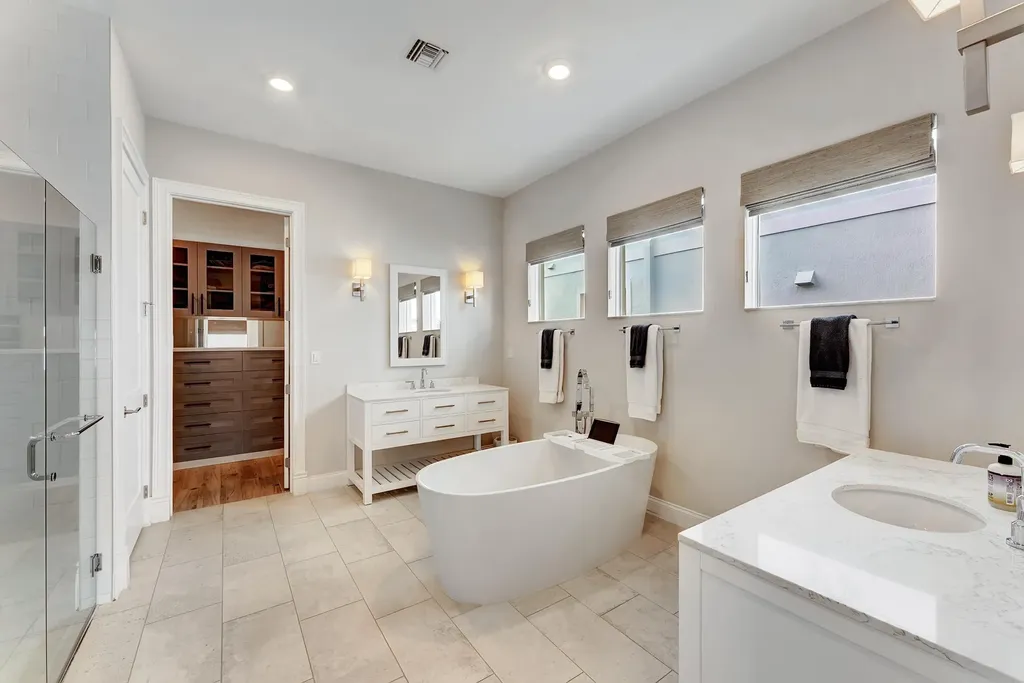 12104 Waterstone Circle Palm Beach Gardens FL 33412