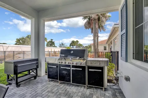 12104 Waterstone Circle Palm Beach Gardens FL 33412