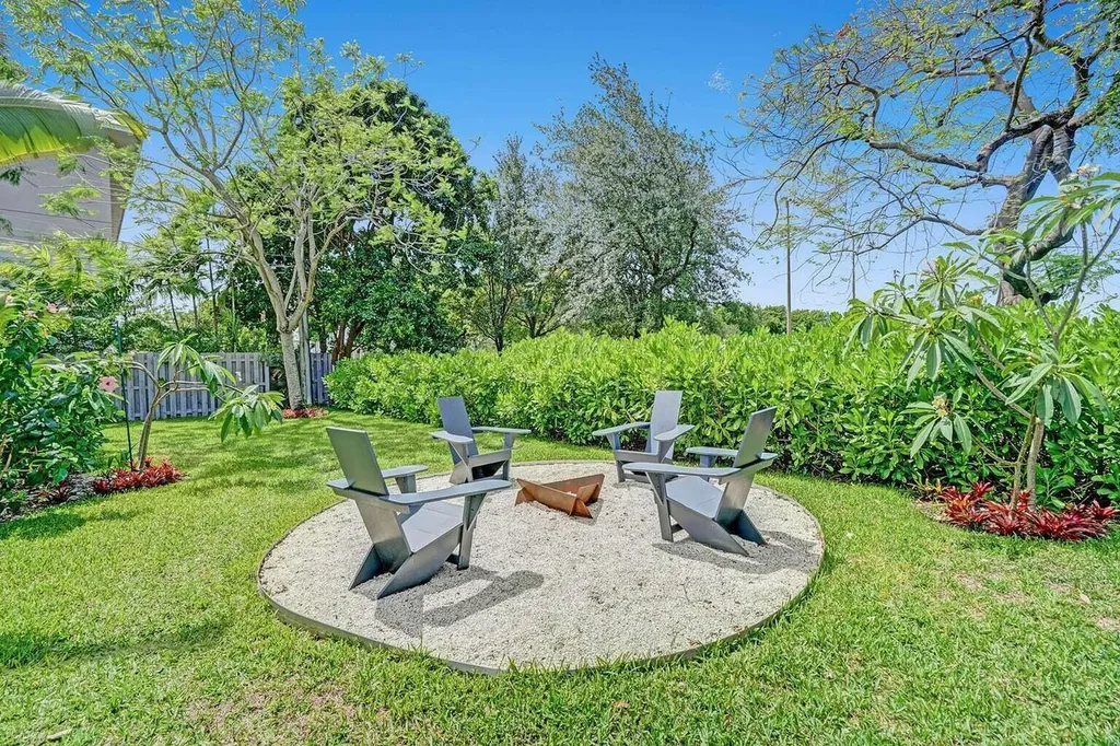 625 NE 13th Avenue Fort Lauderdale FL 33304
