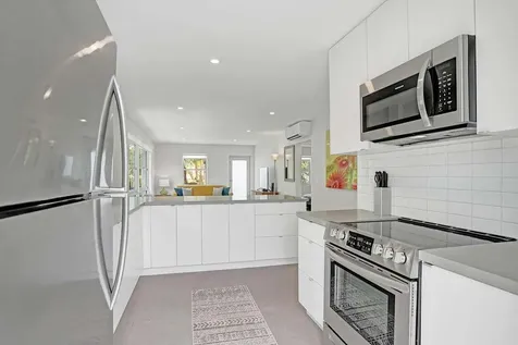 625 NE 13th Avenue Fort Lauderdale FL 33304