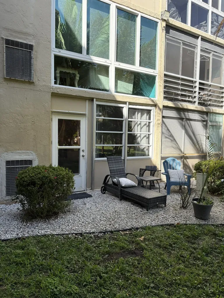 330 NE 26th Avenue Boynton Beach FL 33435
