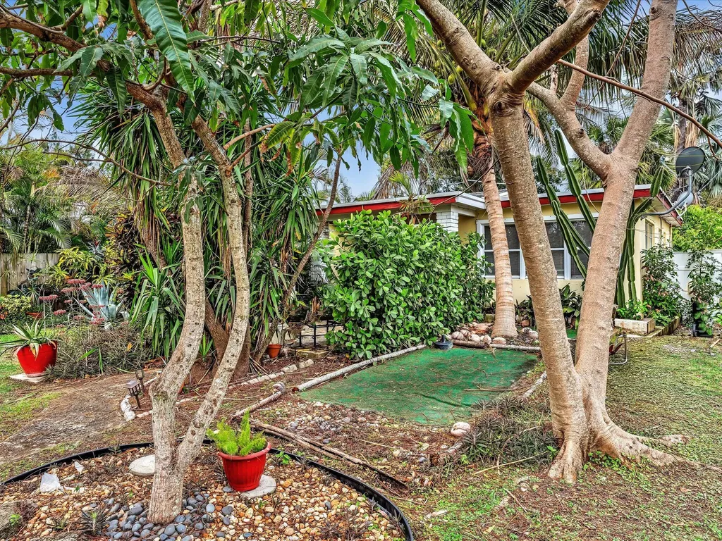 2822 Florida Boulevard Delray Beach FL 33483
