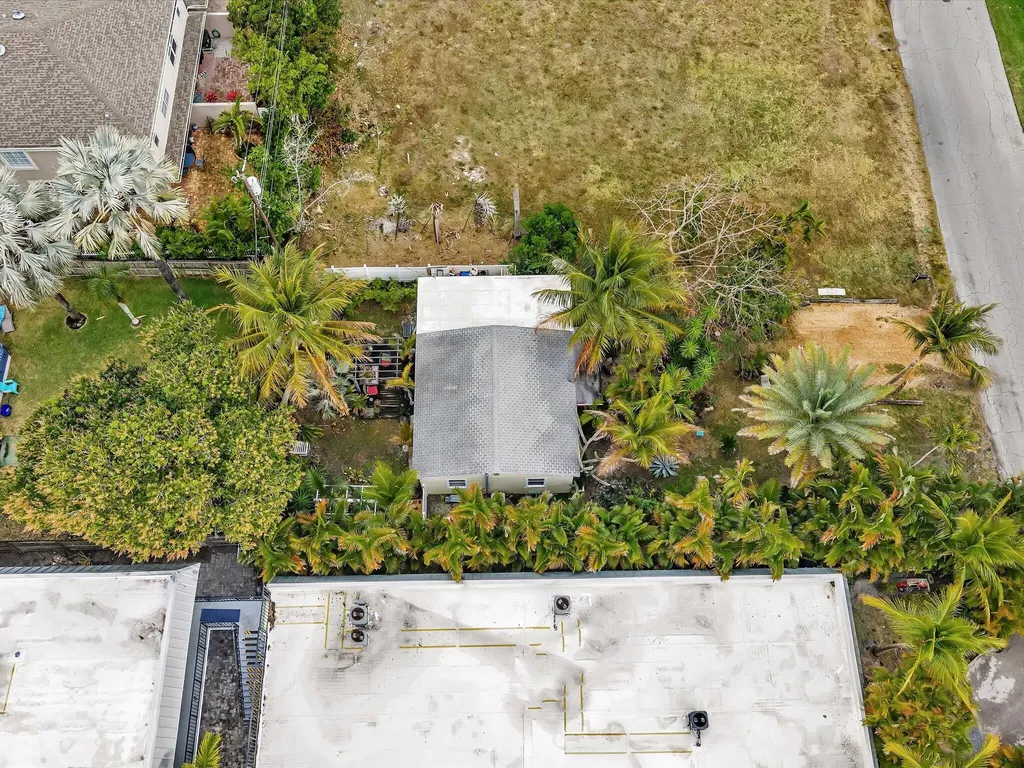 2822 Florida Boulevard Delray Beach FL 33483