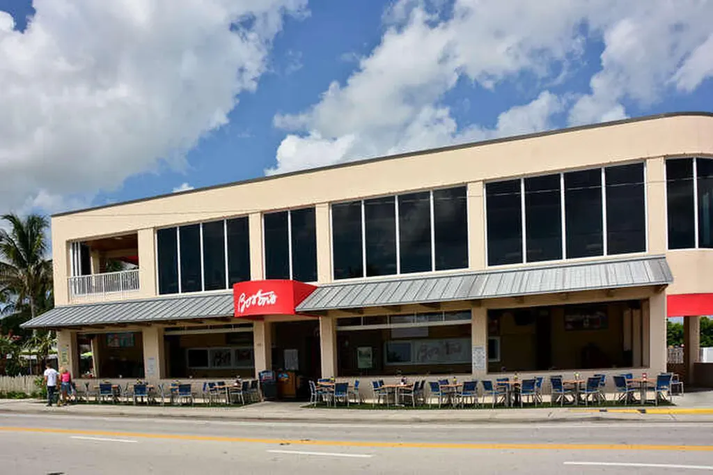 2822 Florida Boulevard Delray Beach FL 33483