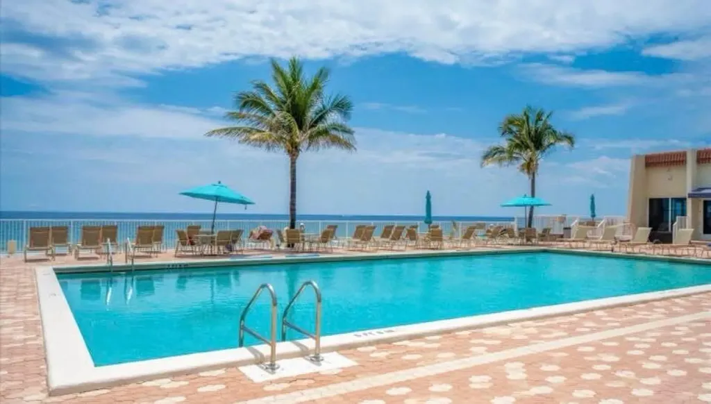 3520 S Ocean Boulevard South Palm Beach FL 33480
