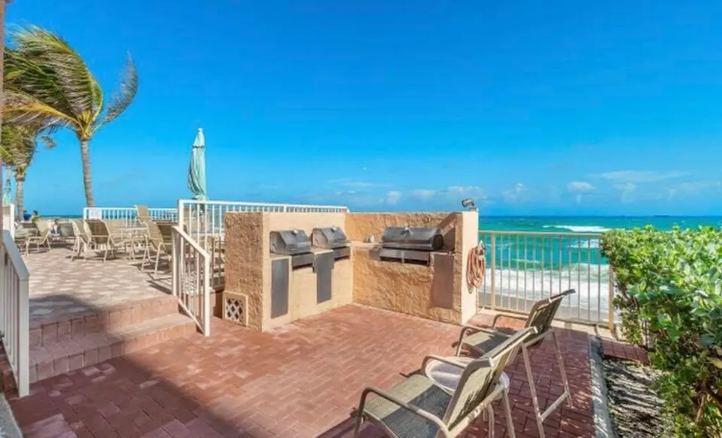 3520 S Ocean Boulevard South Palm Beach FL 33480