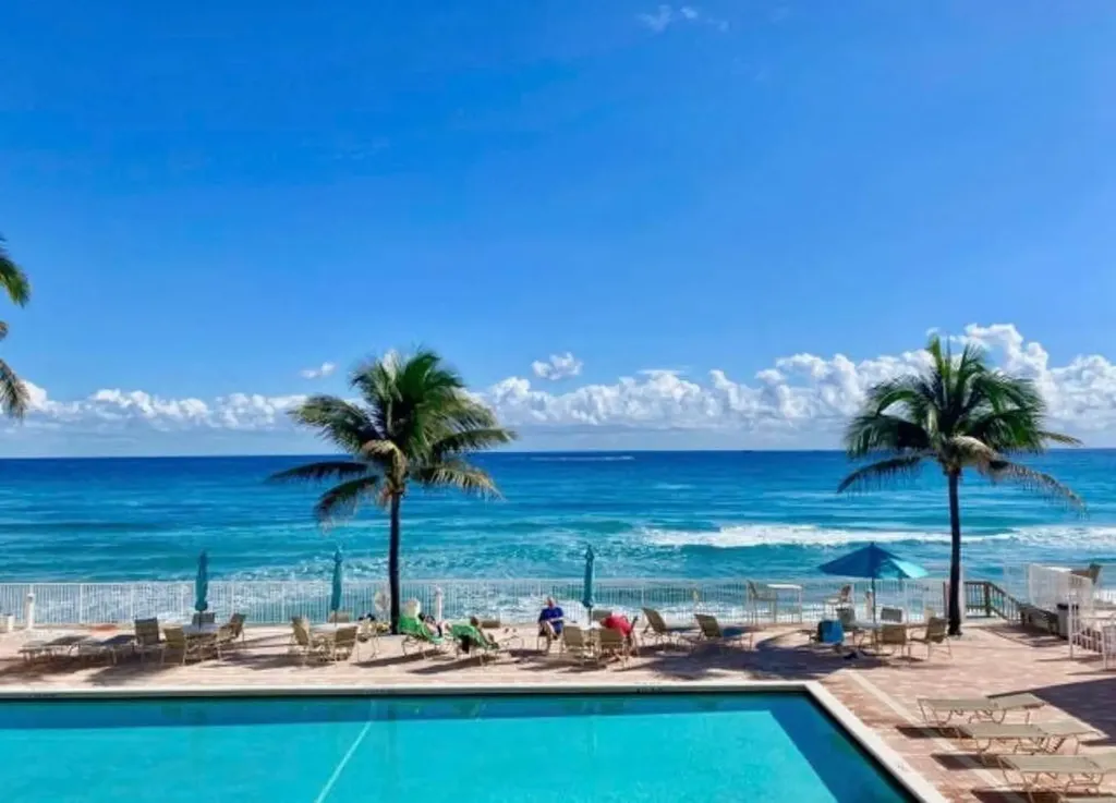 3520 S Ocean Boulevard South Palm Beach FL 33480