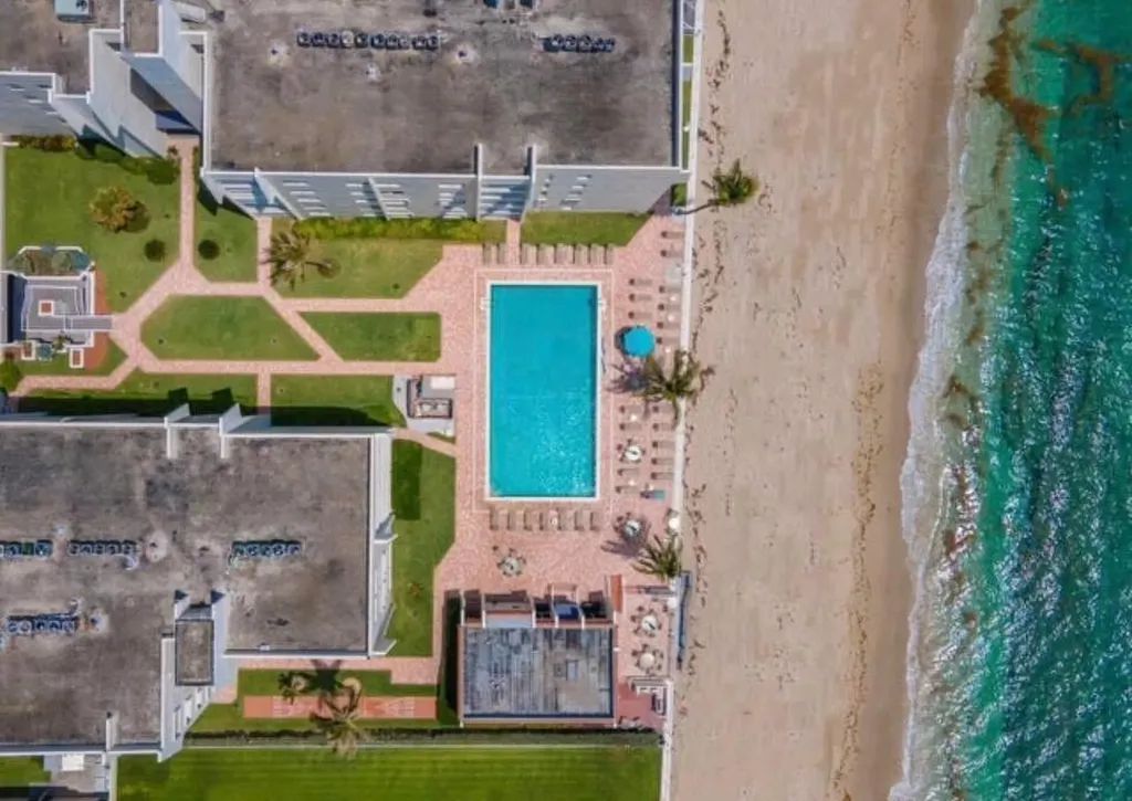 3520 S Ocean Boulevard South Palm Beach FL 33480