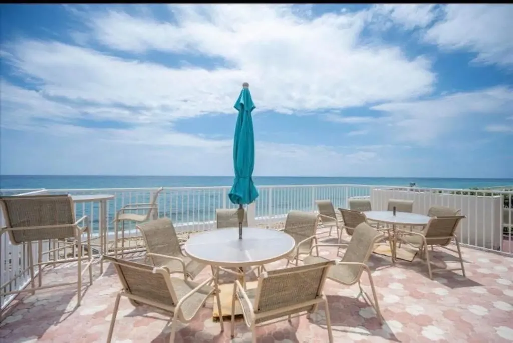 3520 S Ocean Boulevard South Palm Beach FL 33480