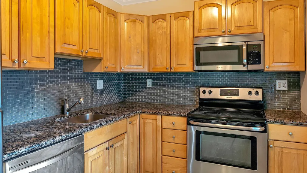 802 N J Street Lake Worth Beach FL 33460