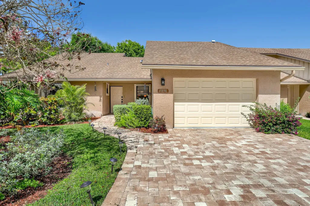 11890 Donlin Drive Wellington FL 33414