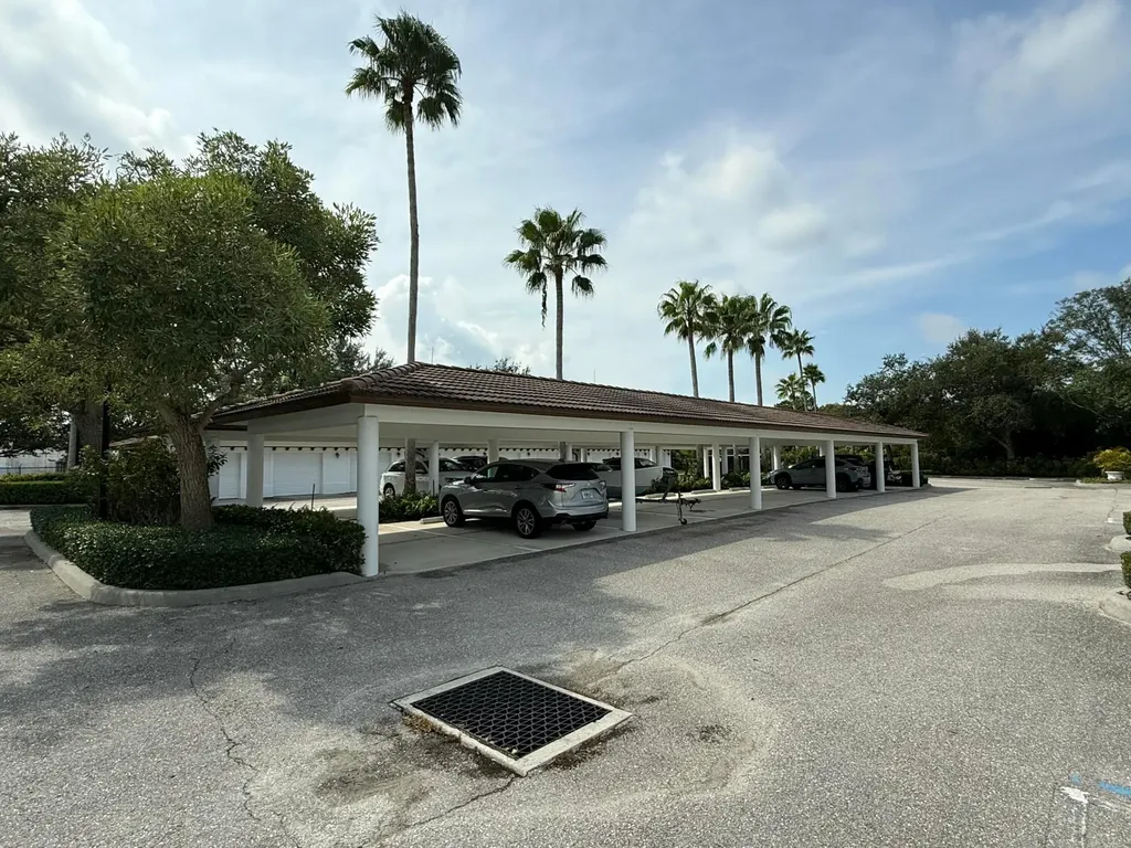 11450 SE Dixie Highway Hobe Sound FL 33455