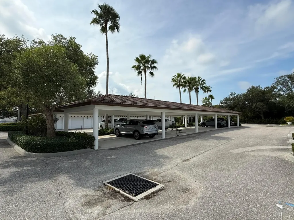 11450 SE Dixie Highway Hobe Sound FL 33455