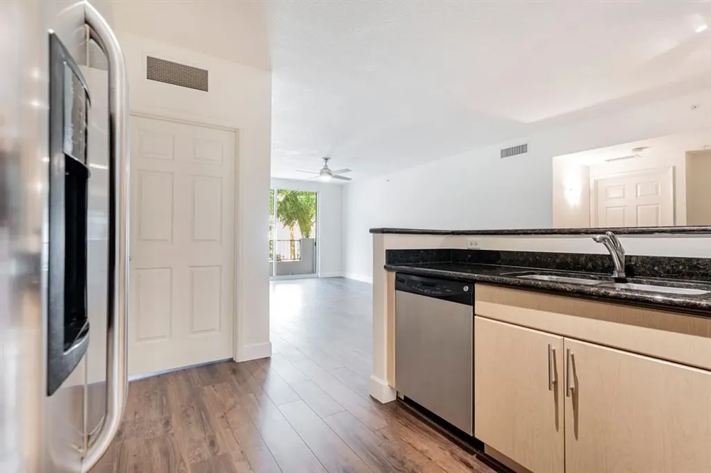 2421 NE 65th Street Fort Lauderdale FL 33308