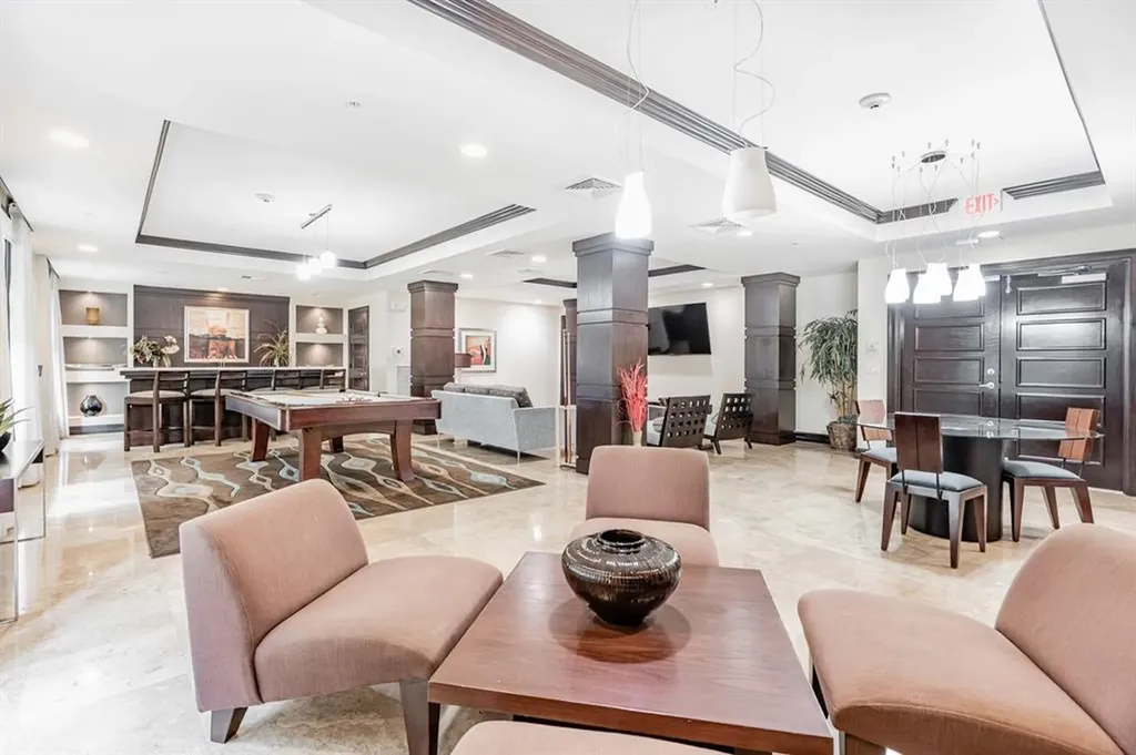 2421 NE 65th Street Fort Lauderdale FL 33308