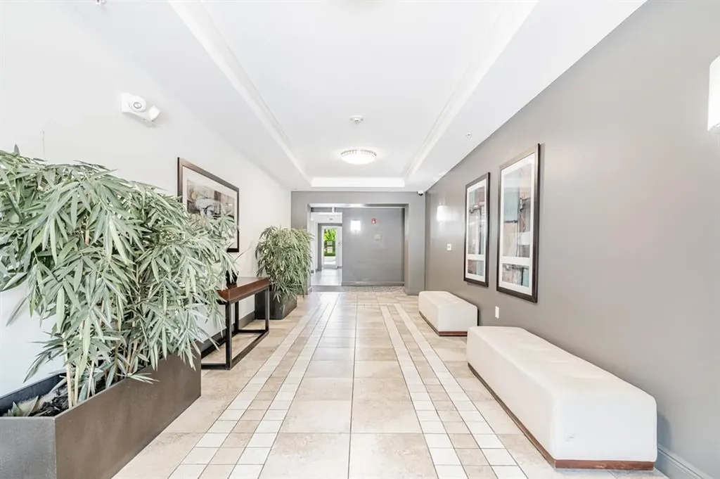 2421 NE 65th Street Fort Lauderdale FL 33308