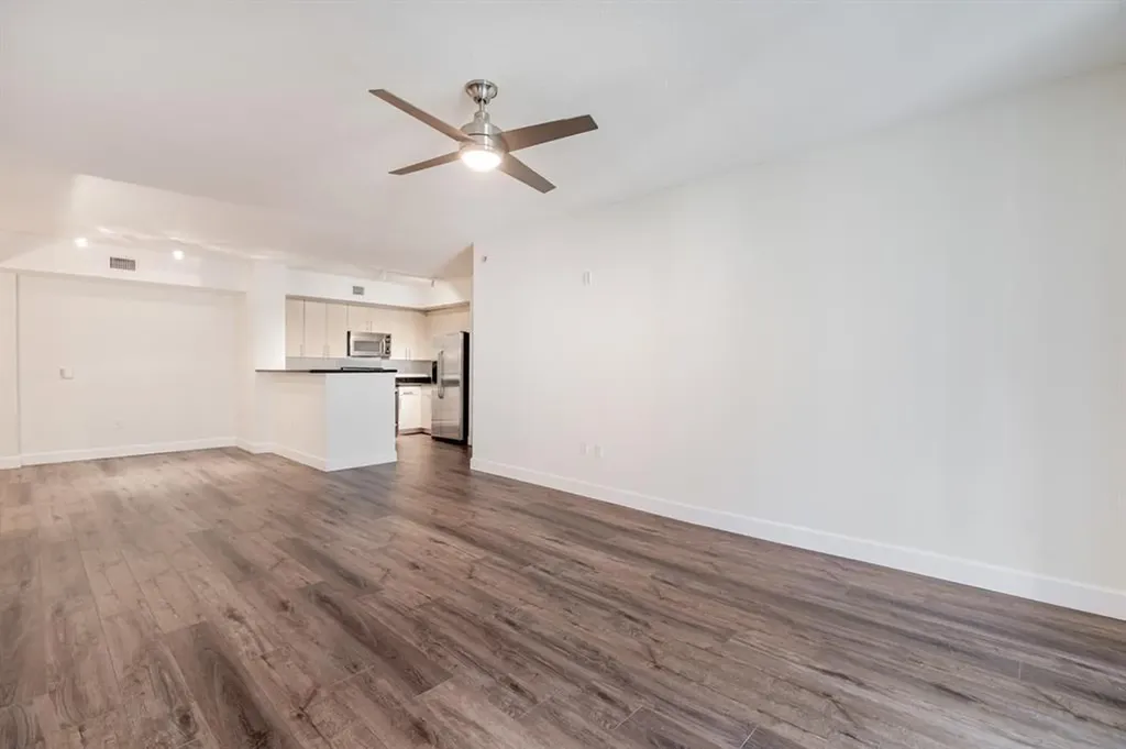 2421 NE 65th Street Fort Lauderdale FL 33308