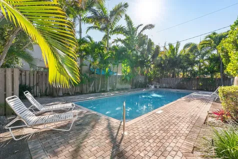 614 NE 28th Street Wilton Manors FL 33334