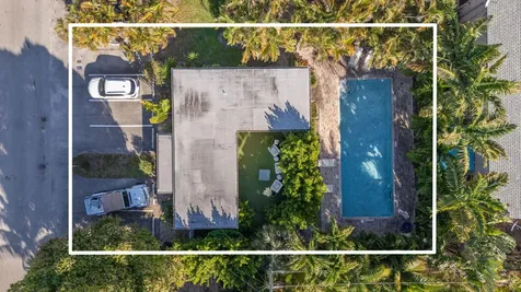 614 NE 28th Street Wilton Manors FL 33334