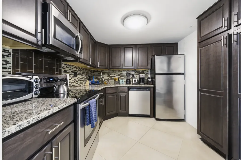 1200 S Flagler Drive West Palm Beach FL 33401